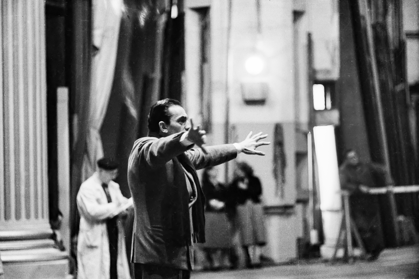 1954 La Vestale - Luchino Visconti 30695PIN ph Erio Piccagliani © TaS