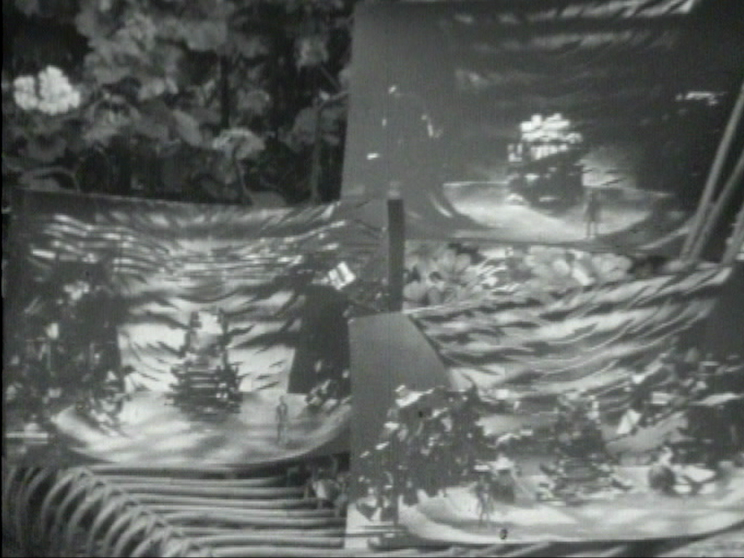 Bozzetto di Mario Chiari per la Tetralogia mancata di Visconti 1.png