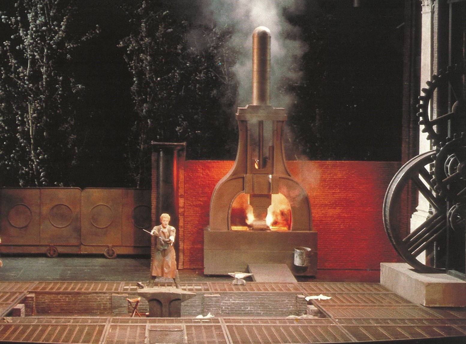 Il finale del I atto di Siegfried nell'edizione del Centenario del Ring a Bayreuth.jpeg